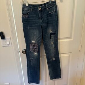 INC International Concepts size 2 Boyfriend Regular fit jeans with patches
